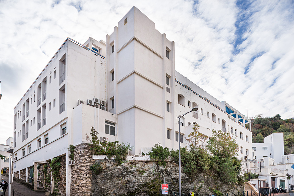 Façade de la Polyclinique Maymard